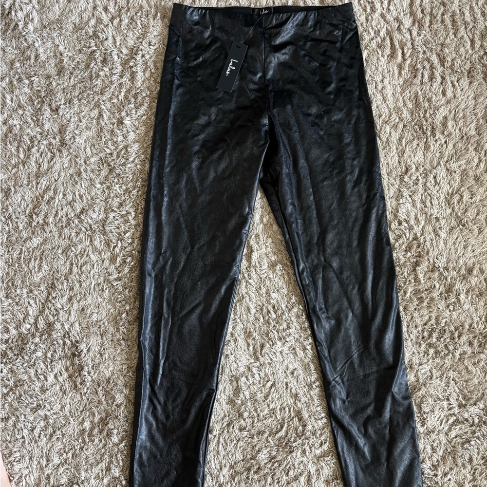 Lulu’s faux leather leggings